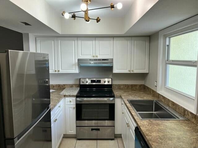 Building Photo - 1000 Shorewinds Dr