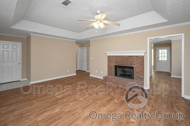 Building Photo - 536 Deer Path