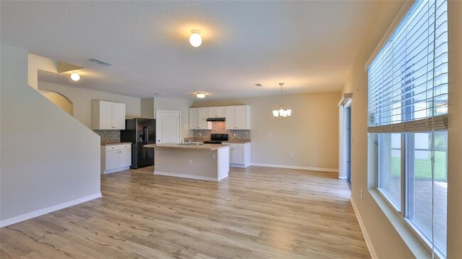 Building Photo - 441 White Coral Ln