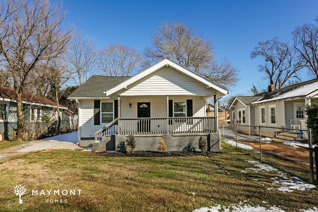 Building Photo - 318 Bailey St