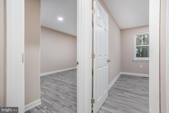 Building Photo - 3671 Waterwheel Square