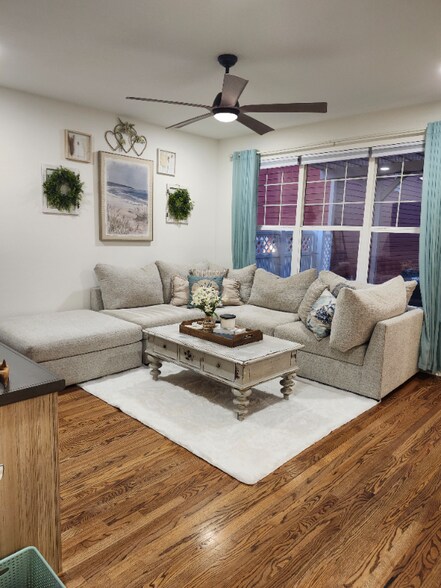 Building Photo - 5116 Dvorak Cir