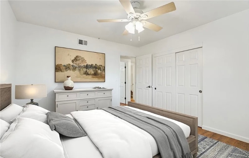 Building Photo - 2205 E Quincy Ave