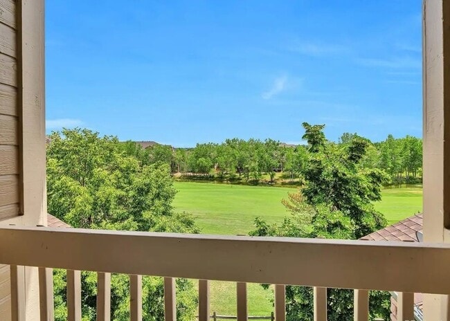 Building Photo - 2940 W Centennial Dr