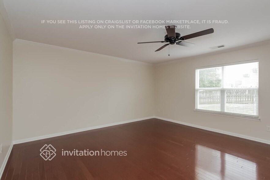 Building Photo - 9450 Macquarie Ln