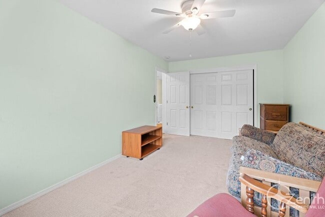 Building Photo - 9415 NW 28th Ct