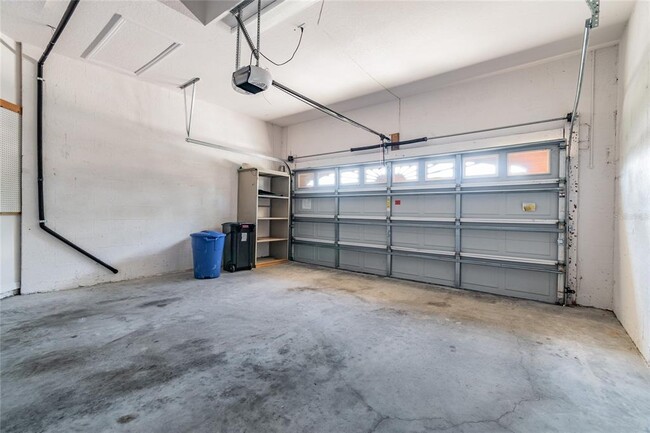 Building Photo - 12204 Putter Green Ct