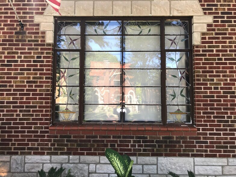 Building Photo - 6266 Loran Avenue