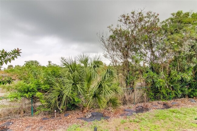 Building Photo - 1421 Beach Club Ln
