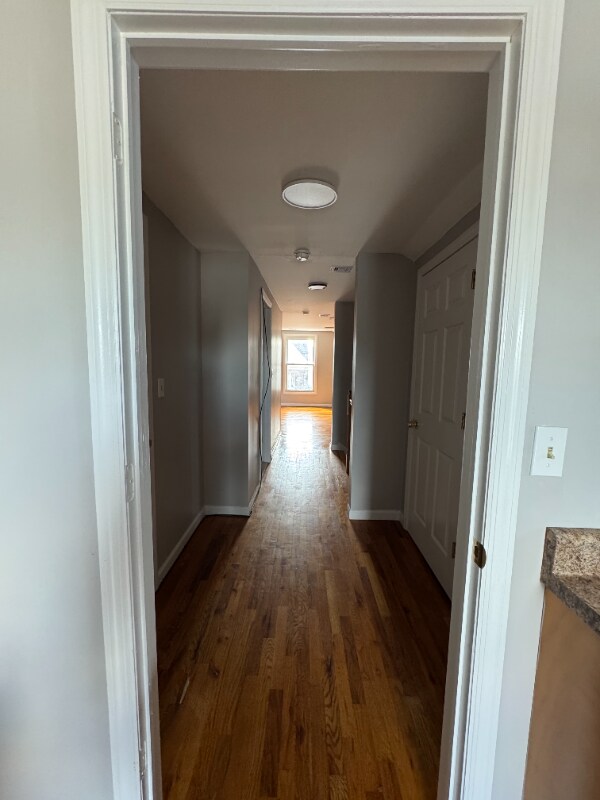 Building Photo - 224 S 7th St