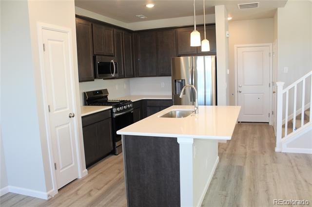 Building Photo - 5231 Mountain Vista Hts