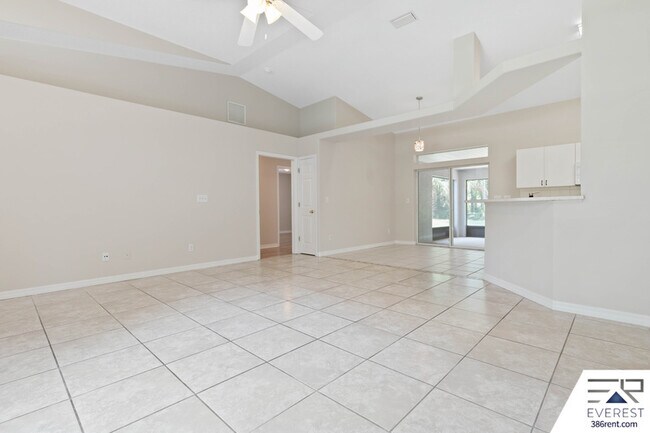 Building Photo - 25 Port Royal Dr