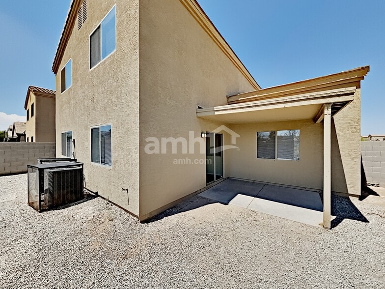Building Photo - 7221 S 37th Dr