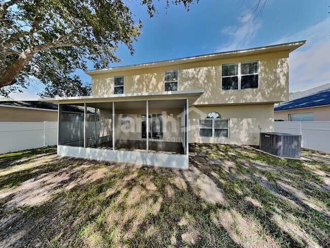 Building Photo - 209 King Arthur Ct