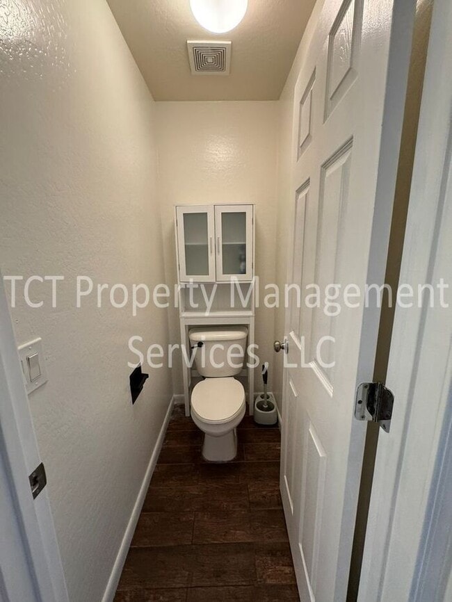 Building Photo - Remodeled 4 Bedroom Home in La Aldea