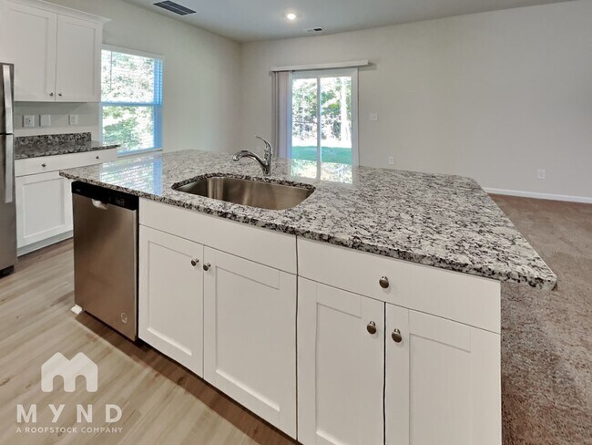 Building Photo - 428 Ivy Bank Dr