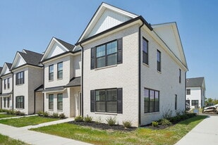 Building Photo - Legends Townhomes