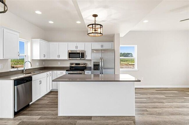 Building Photo - Brand New 3 Bedroom, 2.5 Bath, 2-Car Garag...