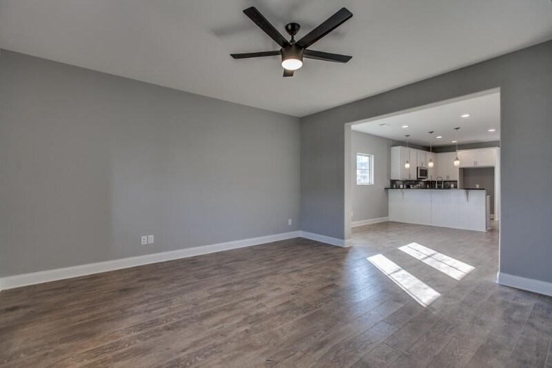 Building Photo - 2120 Gracie Bug Lp