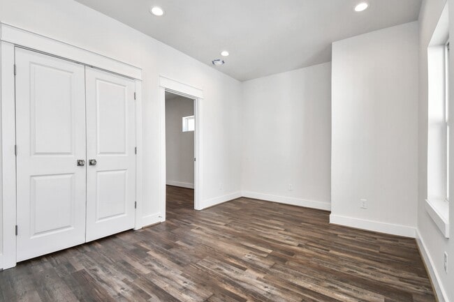 Building Photo - 5418 Wheatley St