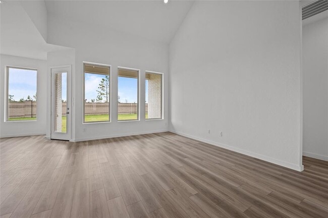Building Photo - 22119 Shrimp Plant Ln