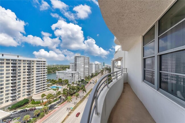 Building Photo - 5555 Collins Ave