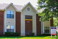 Building Photo - McKenzie Place Apartments