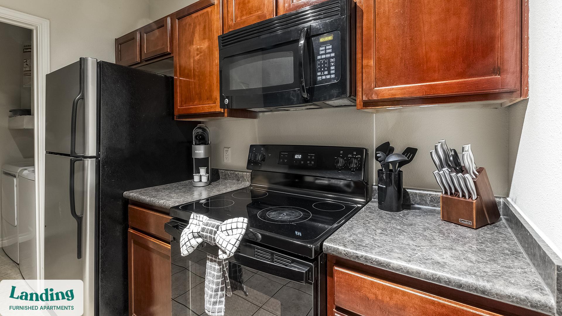 Building Photo - 8989 West Rd