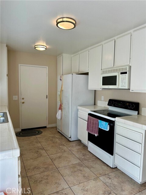 Building Photo - 24 Northgrove