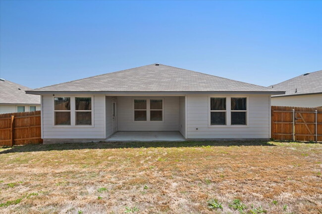 Building Photo - 5703 Great Divide Rd