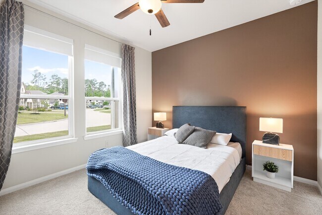 Building Photo - 21967 Gateway Arch Dr