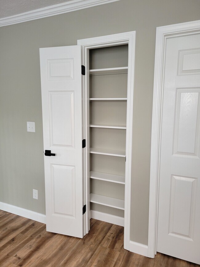 Building Photo - 12920 St Andrews Way