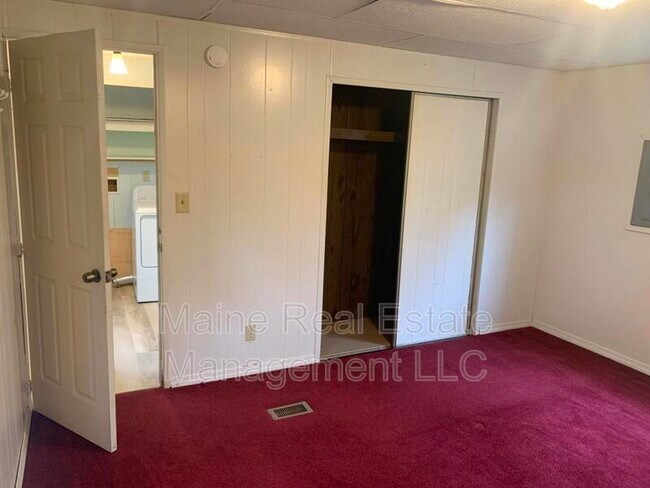 Building Photo - 3 Sweet Fern Dr