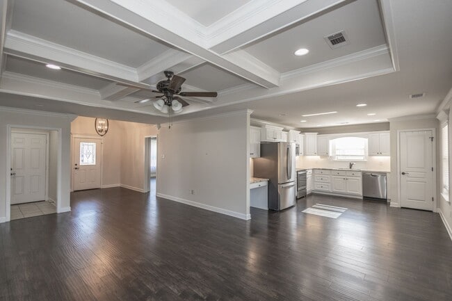 Building Photo - Charming 3 bedroom home in Austin