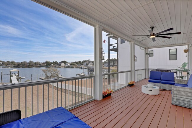 Building Photo - 1059 Meridian Dr