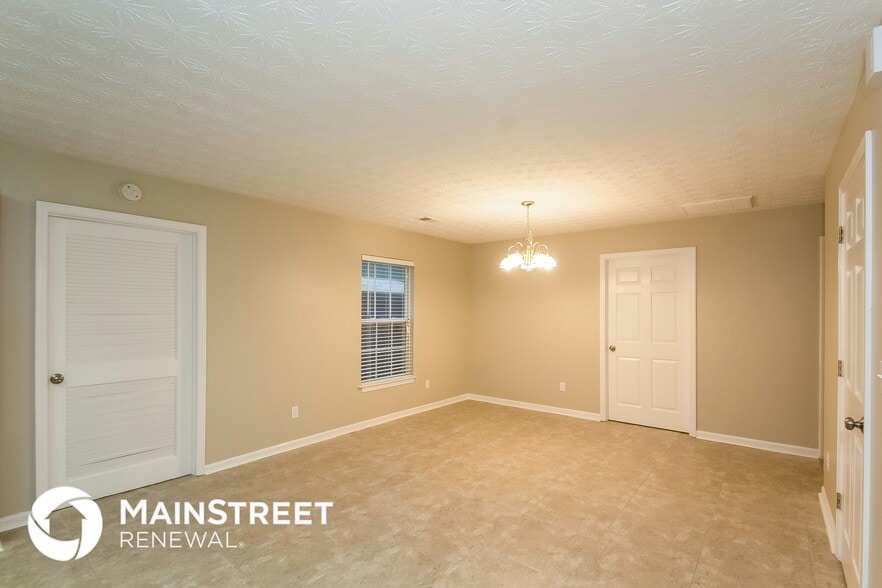 Building Photo - 7000 Brumley Cove Dr