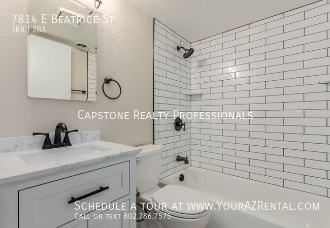 Building Photo - 7814 E Beatrice St