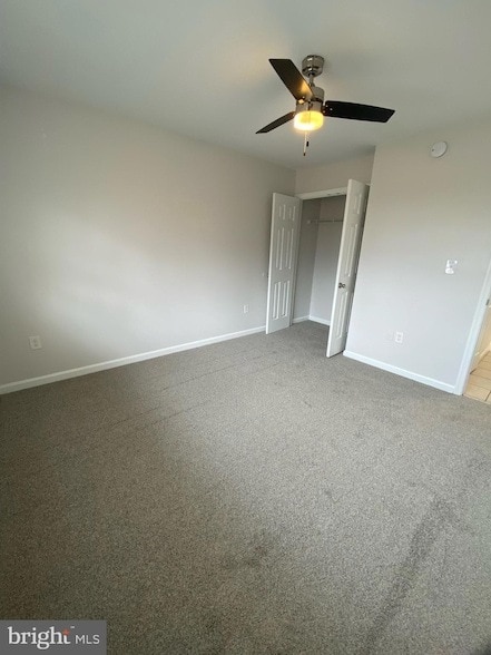 Building Photo - 1124 Chesapeake Dr
