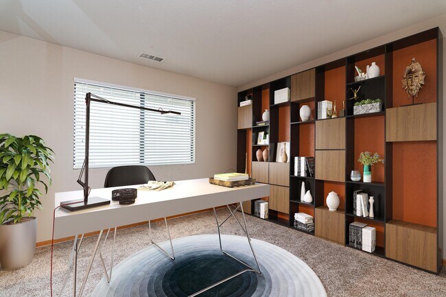 Building Photo - 1001 Crescent Bend