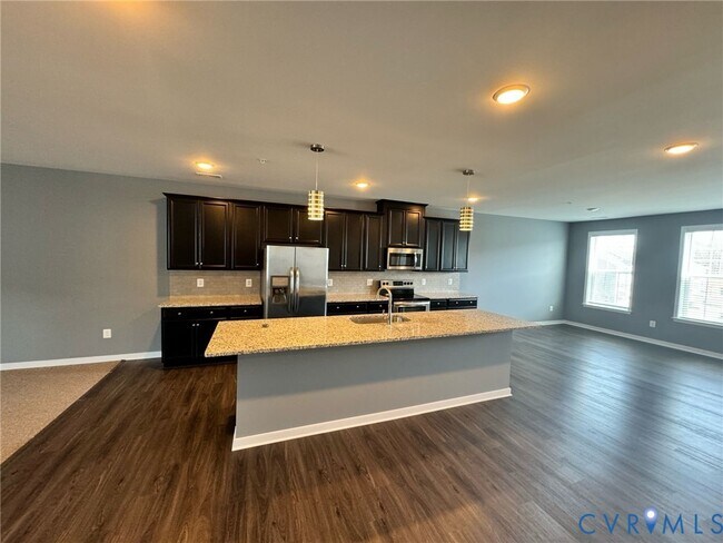 Building Photo - 5924 Whitehurst Ln