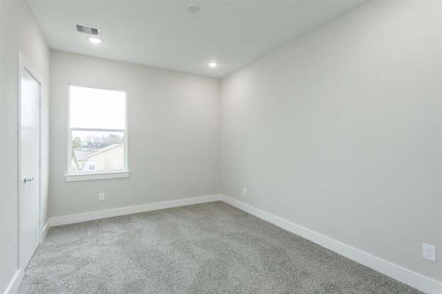Building Photo - 4536 Sunflower St