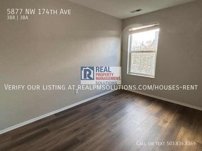 Building Photo - 5877 NW 174th Ave