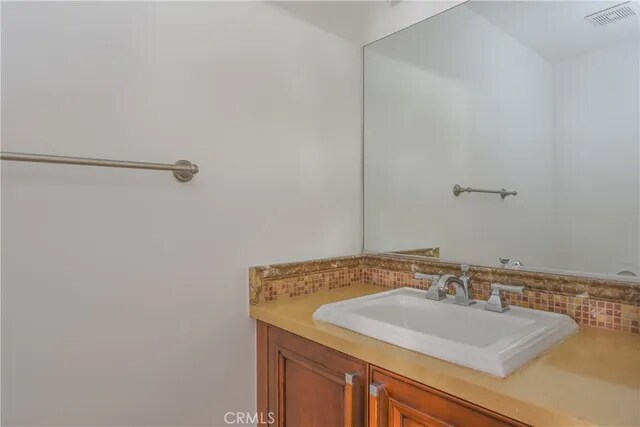 Building Photo - 11848 Kiowa Ave