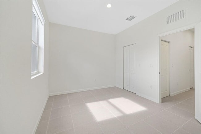 Building Photo - 17845 SW 356th St