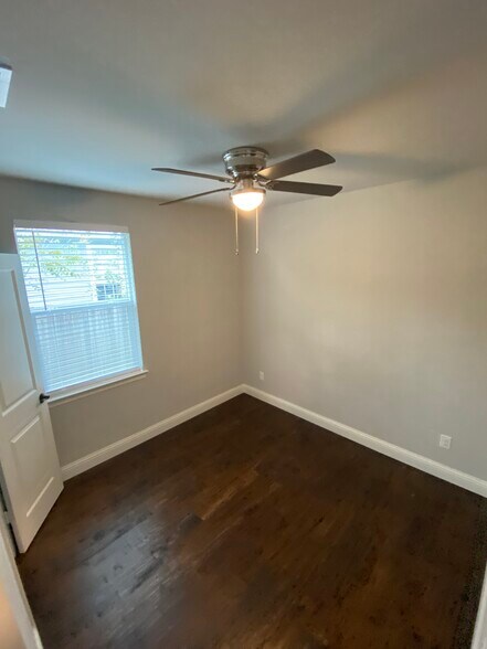 Building Photo - 106 Beech St
