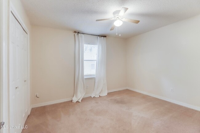 Building Photo - 3612 Miles Ln
