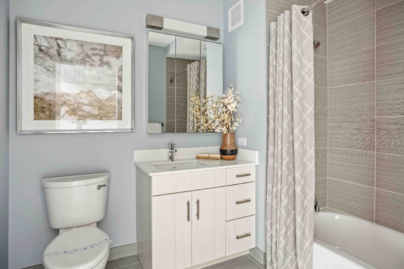 Building Photo - 1016 S State St