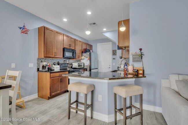 Building Photo - 1445 Isabella Dr