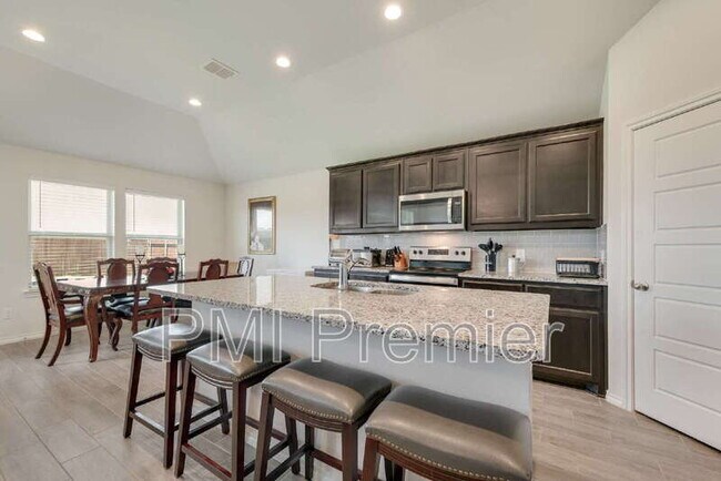 Building Photo - 3360 N Crowley Cleburne Rd