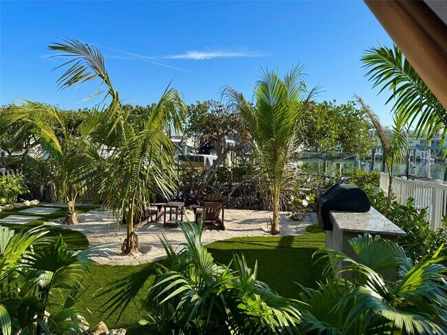 Building Photo - 12016 Lagoon Ln